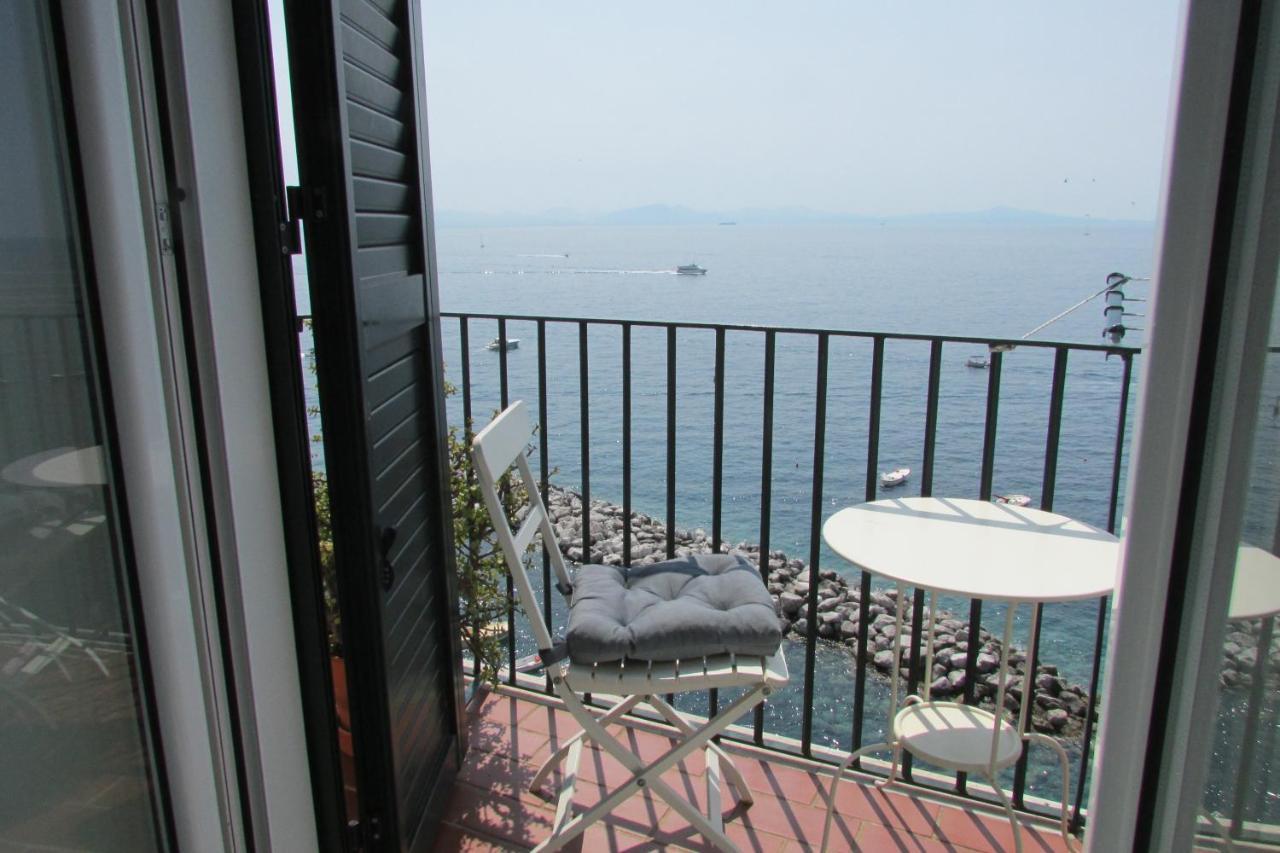 Domus Claudia Hotel Atrani Buitenkant foto
