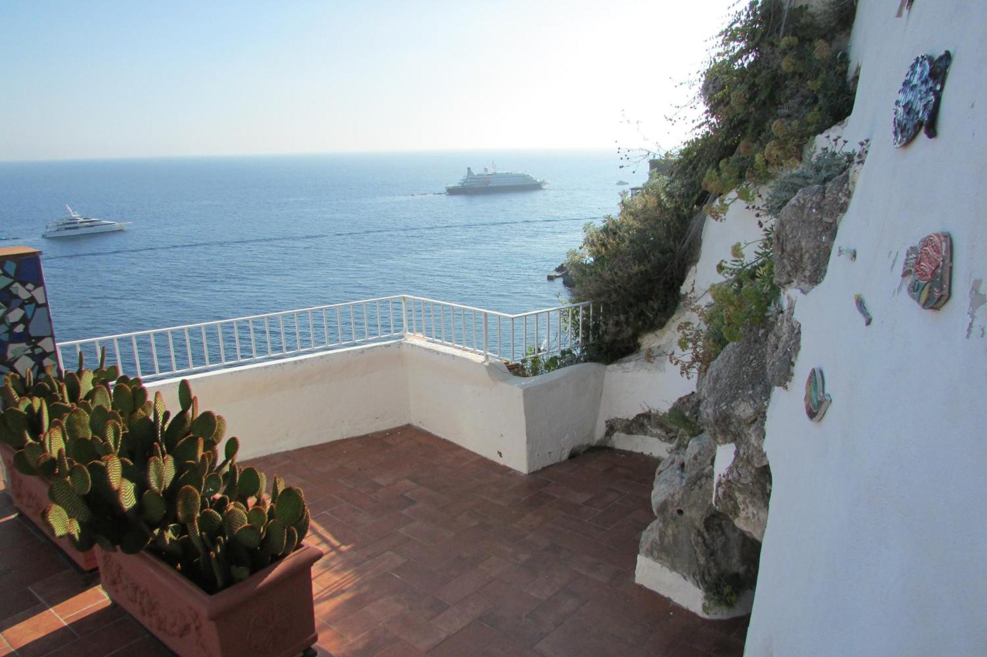 Domus Claudia Hotel Atrani Buitenkant foto